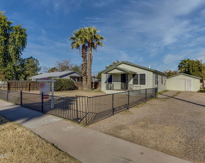 6022 W Maryland Avenue, Glendale