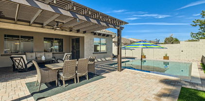 5225 S Opal Place, Chandler