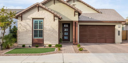 6926 W Spur Drive, Peoria