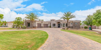 11407 E Bellflower Court, Chandler