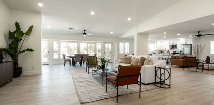 120 W Thunderbird Road, Phoenix