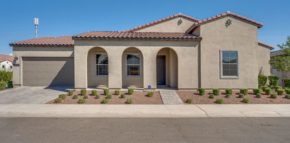 11691 N Luckenbach Street, Surprise