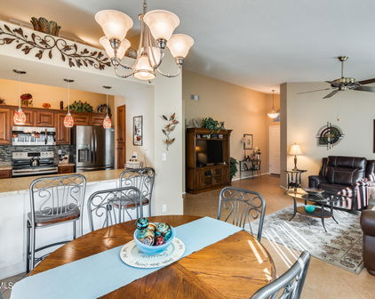17064 N Willow Path, Surprise