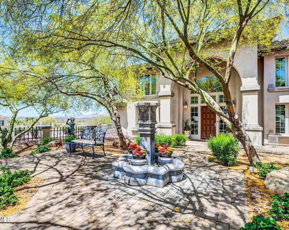 17636 W Paseo Way, Goodyear