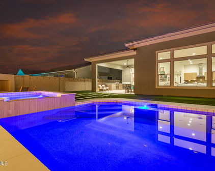 1350 E Aris Drive, Gilbert