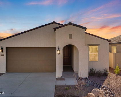 18111 W Hiddenview Drive, Goodyear