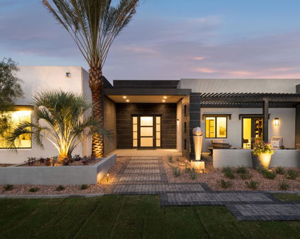 6101 N 33 Street, Paradise Valley