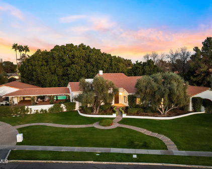 84 Biltmore Est --, Phoenix