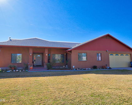 2749 W Desert Drive, Laveen