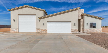 24032 W Redbird Road, Wittmann