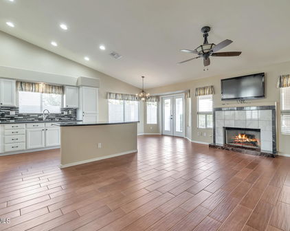 10774 W Tonopah Drive, Sun City