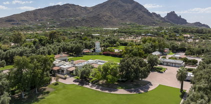 5815 N Saguaro Road, Paradise Valley