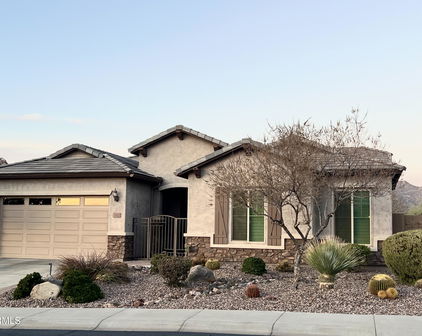 5822 E Bramble Berry Lane, Cave Creek