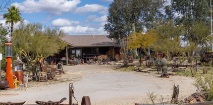 1540 Manrad Drive, Wickenburg