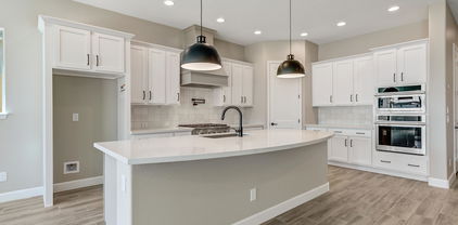 21349 W Hillcrest Boulevard, Buckeye
