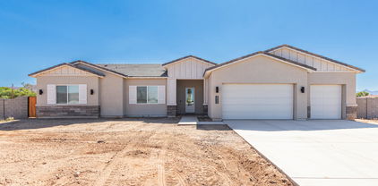 2935 W Latona Road, Laveen