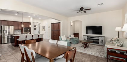 20508 W Carlton Mnr Manor, Buckeye