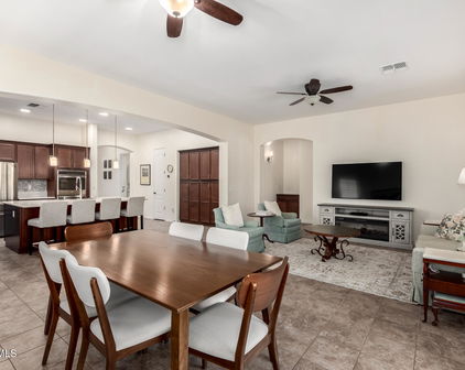 20508 W Carlton Mnr Manor, Buckeye