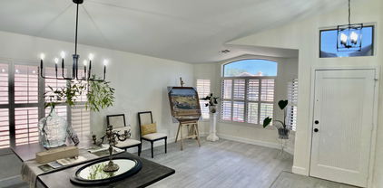 6626 W Monona Drive, Glendale