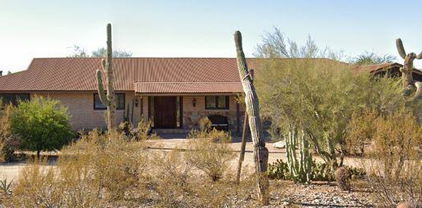 5524 N Homestead Lane, Paradise Valley