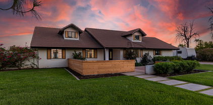 3153 E Inverness Avenue, Mesa