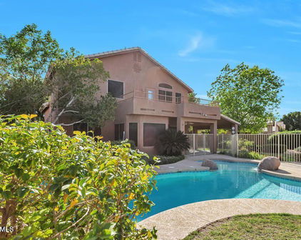 8732 W Adam Avenue, Peoria