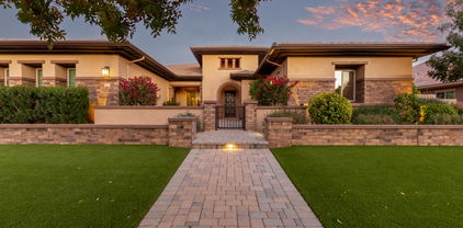 6075 S Tanina Street, Gilbert