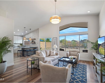 4443 E Thorn Tree Drive, Cave Creek