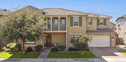 937 W Glacier Drive, Chandler