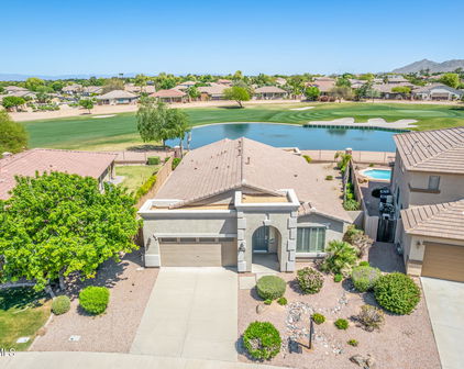 6687 S Classic Way, Gilbert