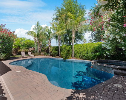 2856 E Desert Broom Place, Chandler