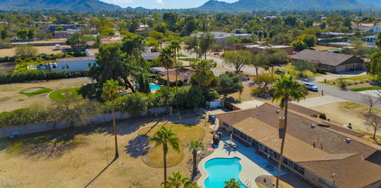 10241 N 57th Street, Paradise Valley