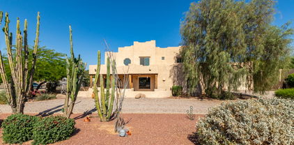 6403 N 172nd Lane, Waddell