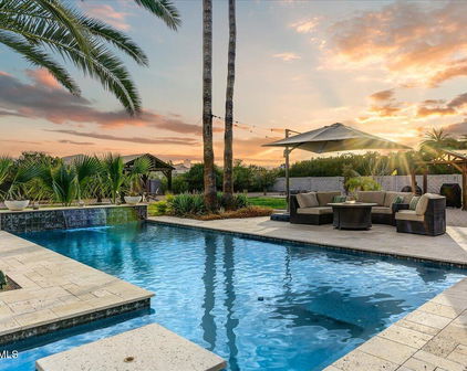 6323 E Gold Dust Avenue, Paradise Valley