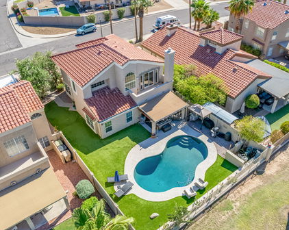 6824 W Morrow Drive, Glendale