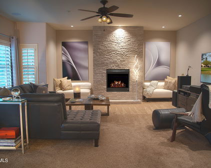 33550 N Dove Lakes Drive Unit 2019, Cave Creek
