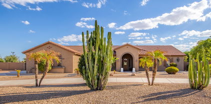 14371 W Desert Cove Road, Surprise