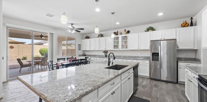 10106 E Tiger Lily Avenue, Mesa