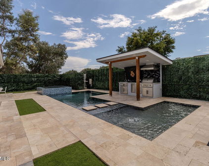 282 S 95th Place, Chandler