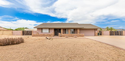 5122 W Whispering Wind Drive, Glendale