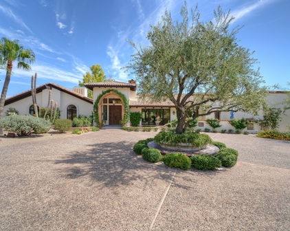 7901 N 47th Street, Paradise Valley