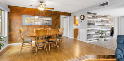 17222 N Centre Court, Glendale