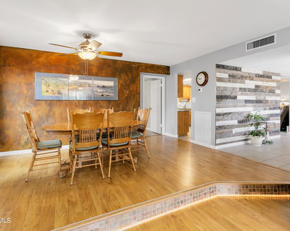 17222 N Centre Court, Glendale