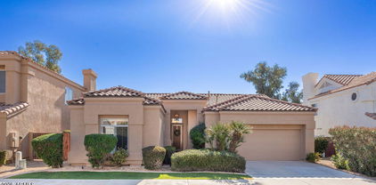 1942 W Peninsula Circle, Chandler