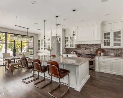 3476 E Bartlett Place, Chandler