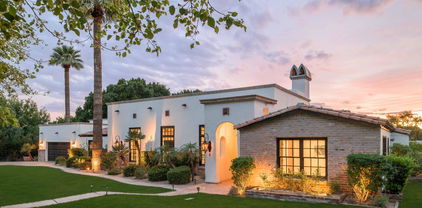 4616 N Royal Palm Circle, Phoenix