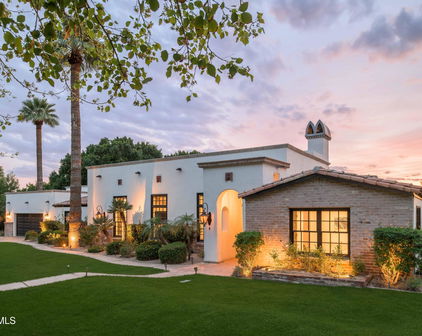 4616 N Royal Palm Circle, Phoenix