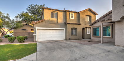 1170 S Boulder Street Unit B, Gilbert