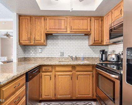 10330 W Thunderbird Boulevard Unit B310, Sun City
