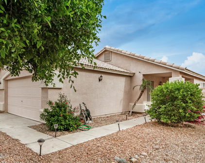 10407 W Reade Avenue, Glendale